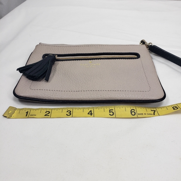 Kate Spade pebble leather wristlet - Picture 6 of 6